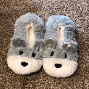 Cute puppy slippers